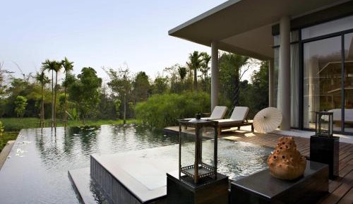 Presidential Pool Villa