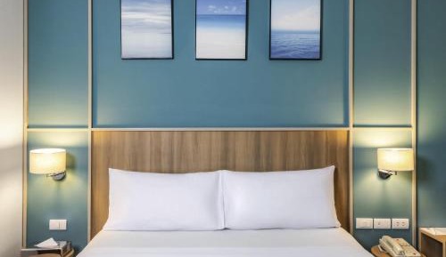 Suite with One Double Bed and Sofa