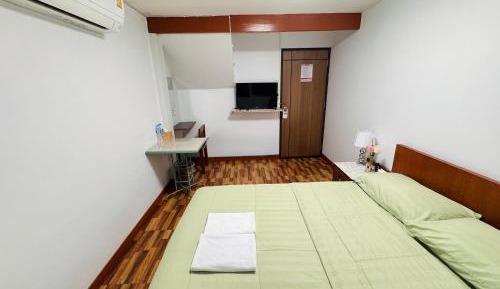 Deluxe Queen Room - Ground Floor