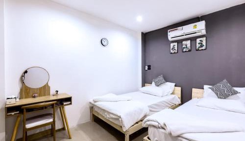 Single Bed in Female Dormitory Room