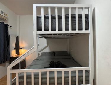Deluxe Family Suite