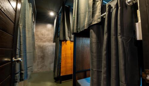 Bed in 4-Bed Mixed Dormitory Room