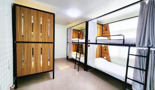 Bed in 6-Bed Mixed Dormitory Room
