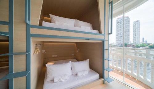 Bunk Bed in Mixed Dormitory Room