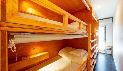 Bed in 6-Bed Mixed Dormitory Room