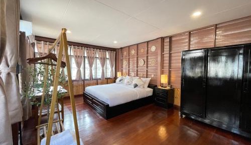 Large Double Room