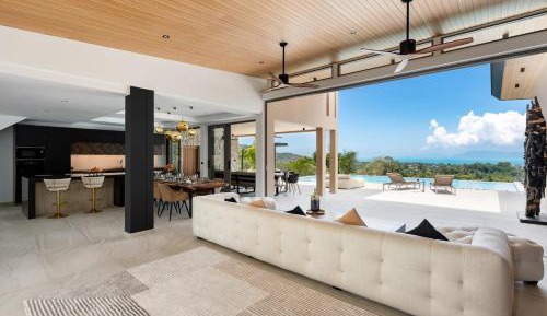 Villa with Sea View