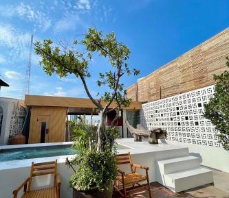 Double Room suite with Private Bathroom
