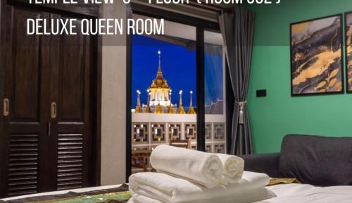 Deluxe Queen Room