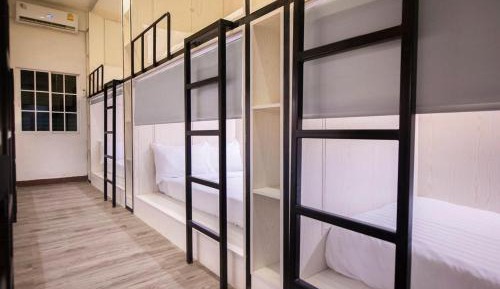 Single Bed in Dormitory Room