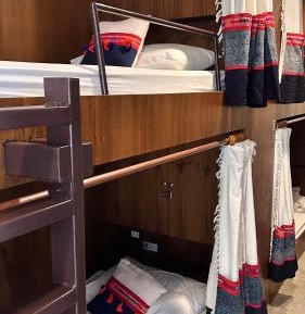 Single Bed in Mixed Dormitory Room