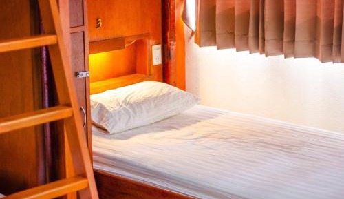6-Bed Mixed Dormitory Room