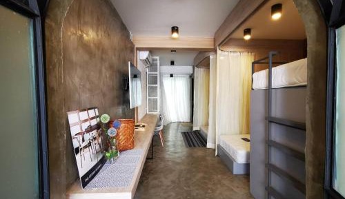 Deluxe Quadruple Room