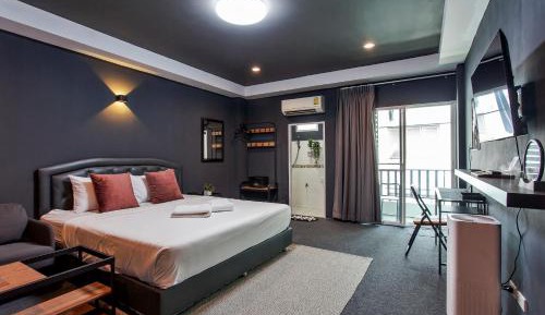 Superior King Room