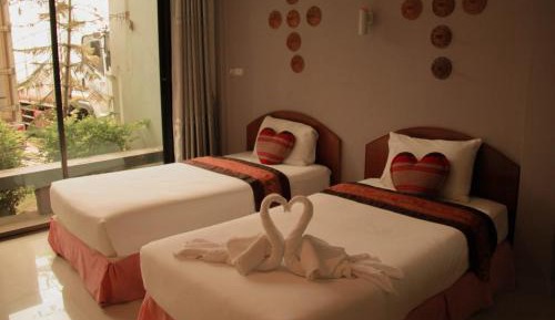 Standard Twin Room