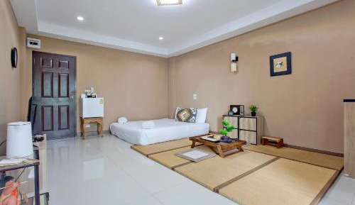 Standard King Room