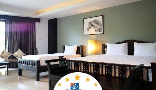 Deluxe Double or Twin Room
