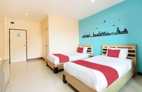 Wang Nam Khiao Hotel | Shahana Hill Hotel
