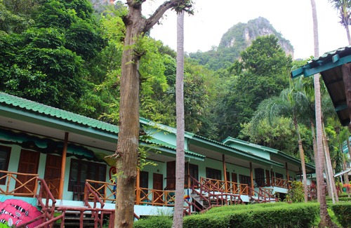 Krabi Hotel | Chill Out Bar & Bungalow