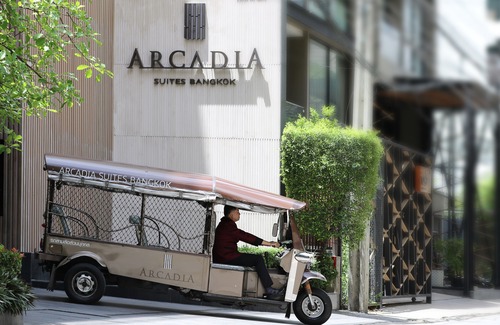Ploenchit Hotel | Arcadia Suites Ploenchit Sukhumvit by Compass Hospitality
