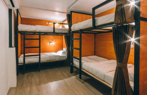 Wua Lai Hostel | North Hostel Chiangmai