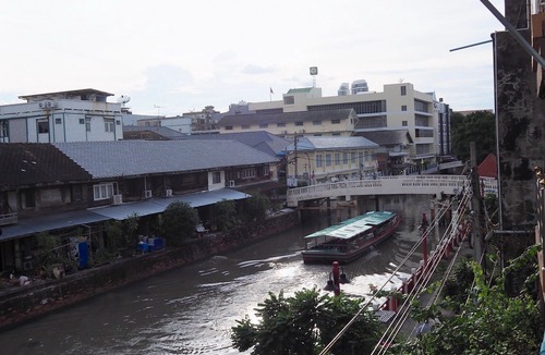 Ban Phan Thom Hotel | Baan Nampetch Hostel