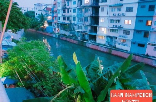Ban Phan Thom Hotel | Baan Nampetch Hostel