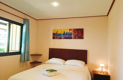 Ko Lanta House | Private Apartment at Co-working Space on Koh Lanta