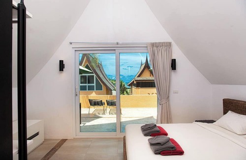 Klong Son House | Deluxe Sea Room Blue Heaven Bay Resort