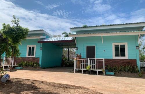 Sakon Nakhon Ski Chalet | ที่พักสกลนครกรีนเฮ้าส์รีสอร์ท