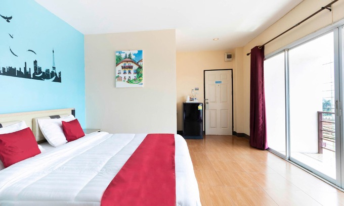 Wang Nam Khiao Hotel | Shahana Hill Hotel
