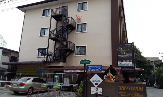 Chang Phueak Hotel | Varada Place
